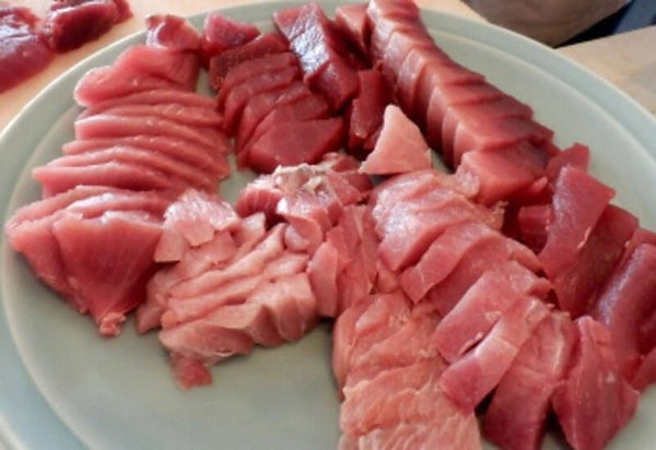 【千葉県内発】 横浜三渓園の紅葉&農産物直売所「すかなごっそ」 三崎「まぐろ解体ショー」とまぐろ刺身食べ放題2